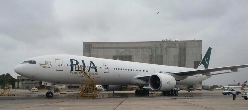 Pia - 777-300er